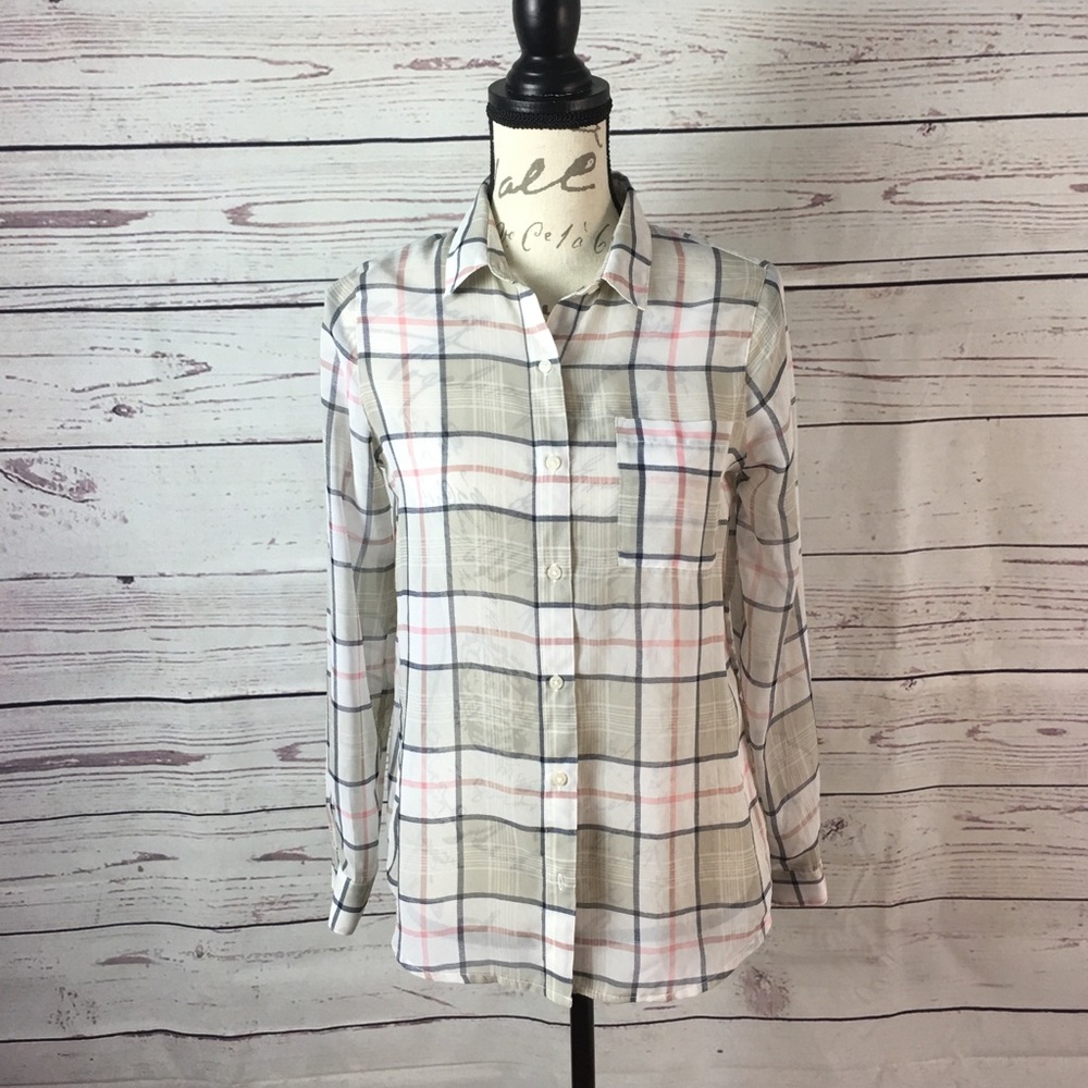 3/$38💄Old Navy Women’s Sheer Blouse Cream Size XS